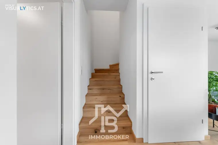 Neues Reihenhaus mit großzügigem Garten und hochwertiger Ausstattung - ERSTBEZUG