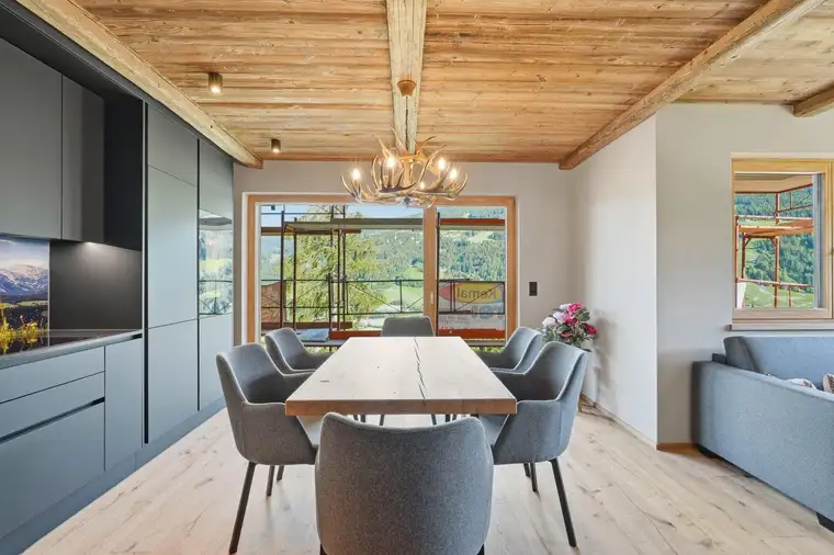 Exklusive Terrassenwohnung mit Sauna und Panoramablick auf die Planai