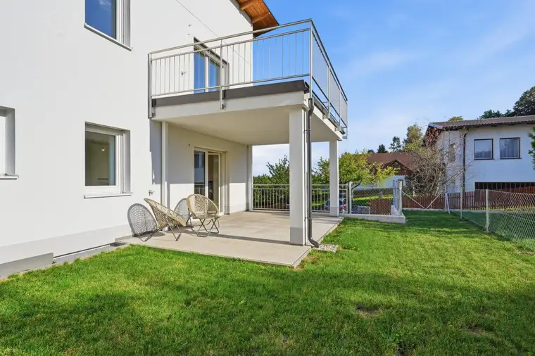 Großzügige 3-Zimmer-Gartenwohnung mit Terrasse für höchste Wohnqualität