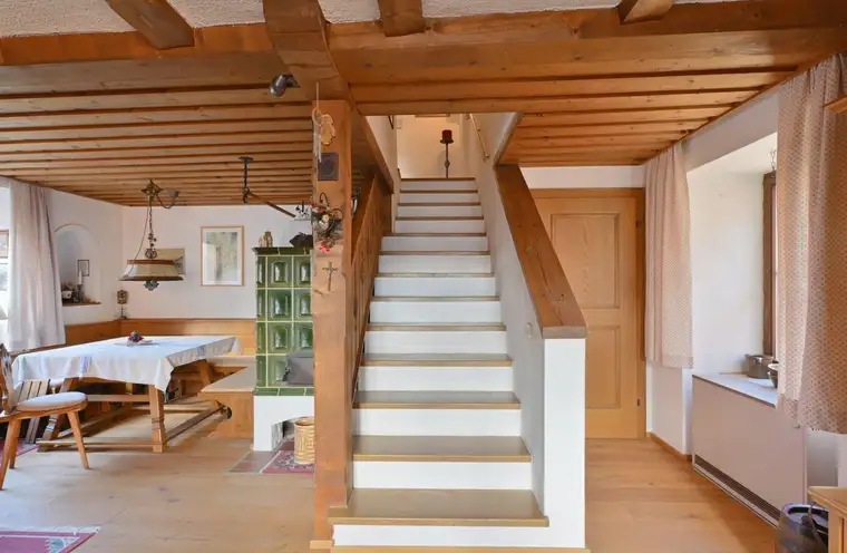 RESERVIERT: Stadthaus mit Charme &amp; Geschichte mitten in Hallein!
