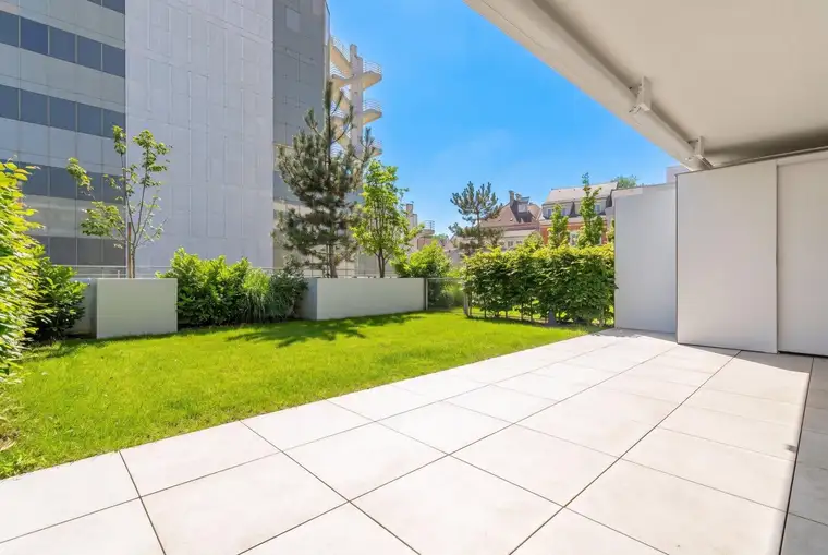 ERSTBEZUG: Moderne Maisonette mit Garten &amp; Terrasse am Benediktinermarkt in Klagenfurt!