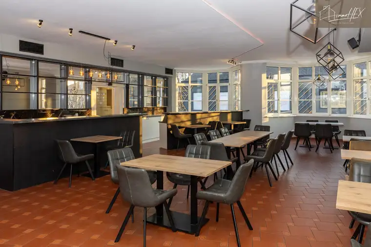 Restaurant / Café mit Terrasse im Zentrum von Gänserndorf – Nähe Bahnhof