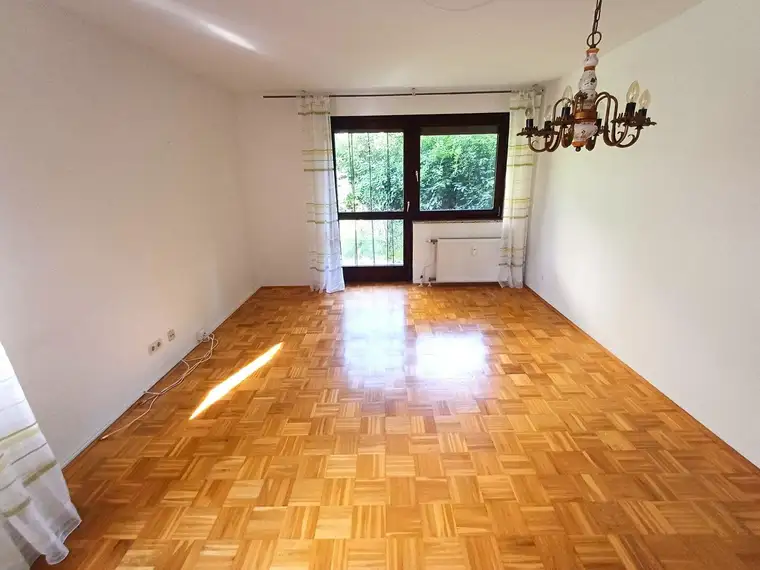 Klein aber Fein: 2-Zimmer-Gartenwohnung in Zentrumslage/Seeham
