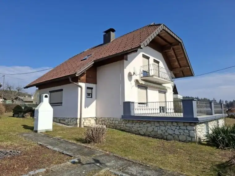 Einfamilienhaus in Velden am Wörthersee Ruhelage Karawankenblick