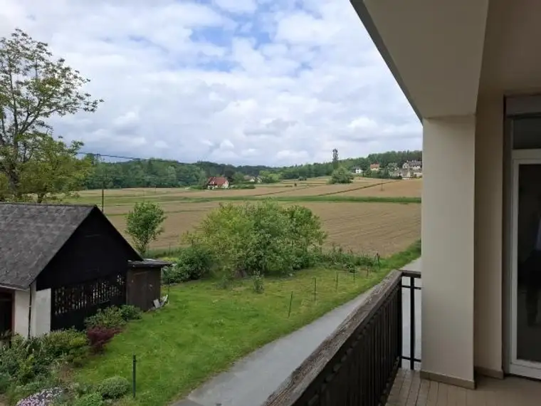 Familienwohnung mit Loggia