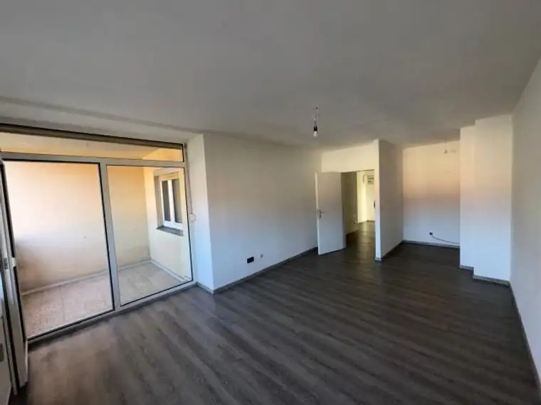 2 Zimmer Wohnung im Herzen von Bruck Warmmiete 