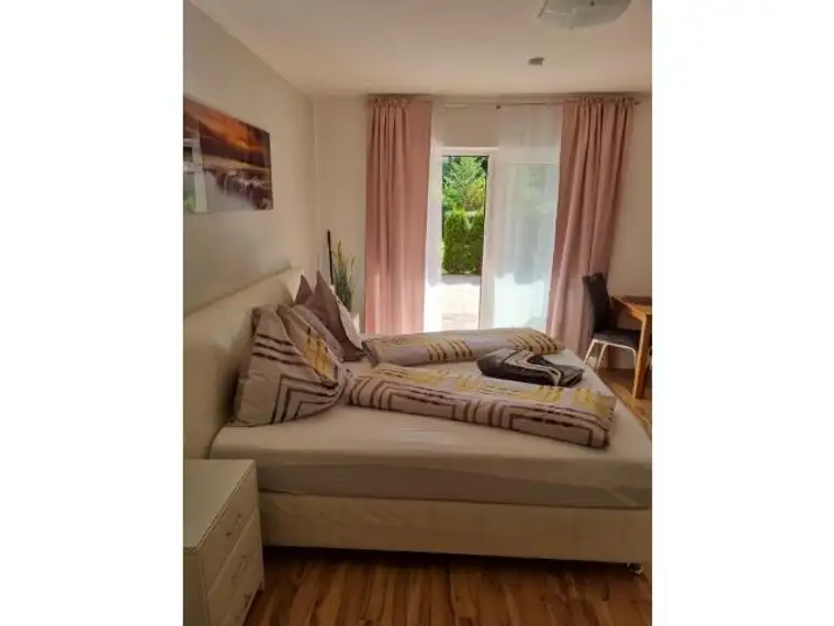 Ferienappartement Zweitwohnsitz mit GARTEN am Faaker See