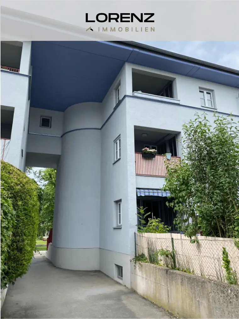 2 Zimmer Wohnung mit Süd-West Loggia und Tiefgaragenplatz