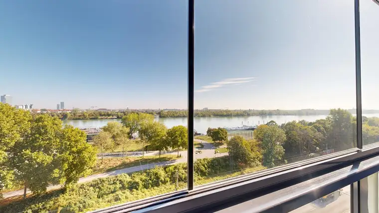 Wohnen mit Weitblick – Maisonette nahe der Donau
