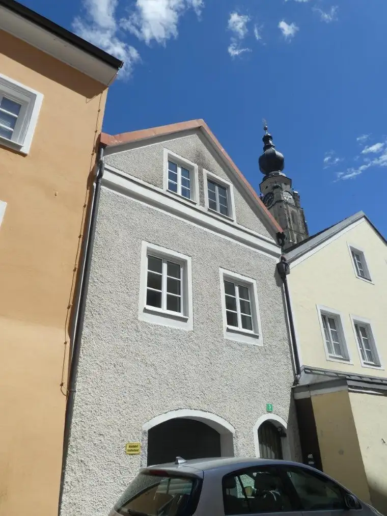 Kleines, sehr gepflegtes Einfamilienhaus mitten in Braunau zu mieten 