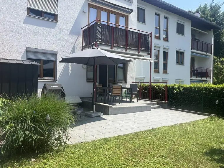 Geschmackvoll teilmöblierte 3-Zimmer-Gartenwohnung mit Sonnenterrasse in Elsbethen