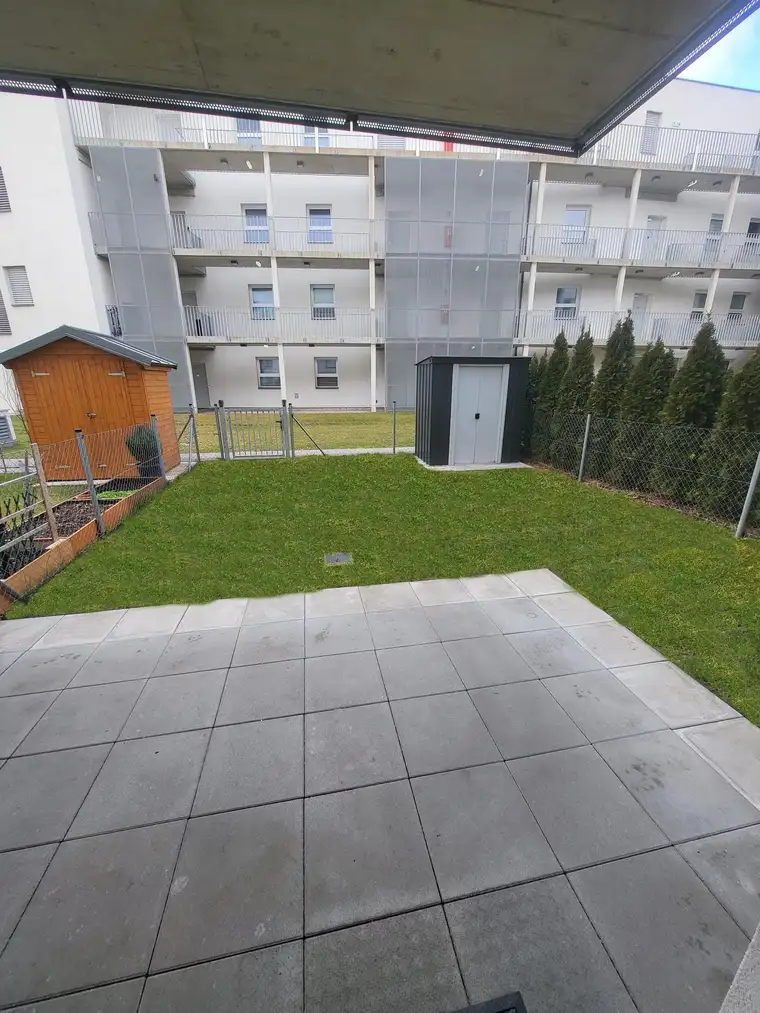 Schöne, neuwertige 2-Zimmer-Erdgeschosswohnung mit Garten zum Kauf in Mistelbach