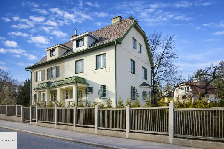 Doppelhaushälfte am Roten Berg mit Garten &amp; Ausbaupotenzial