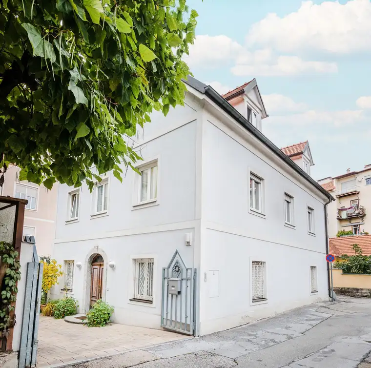 Privatverkauf: Freistehendes Wohnhaus in ruhiger Innenhoflage im Zentrum von Graz
