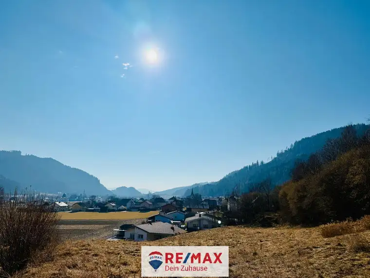 Großzügiges Baugrundstück mit Panoramablick in Micheldorf