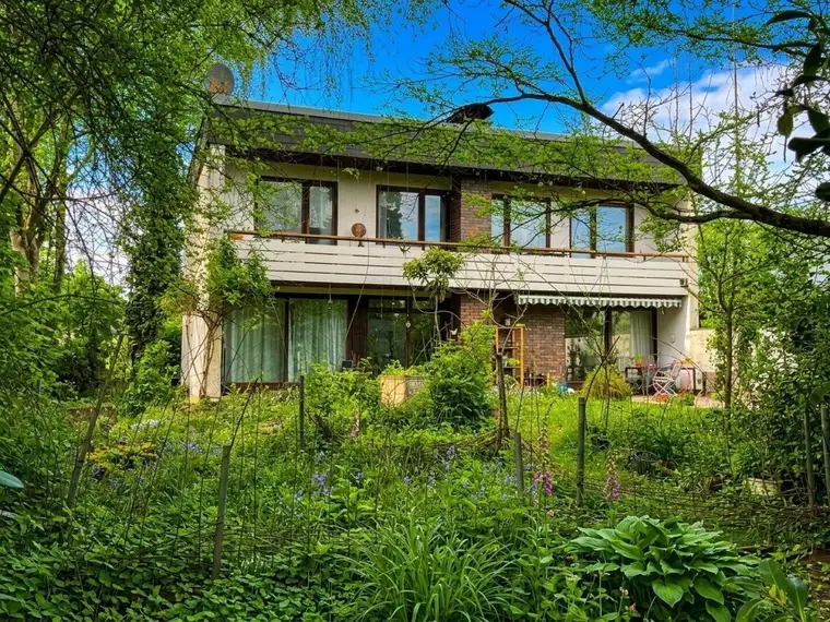 Premium-Baugrundstück mit Altbestand in Bestlage Salzburg Leopoldskron-Gneis