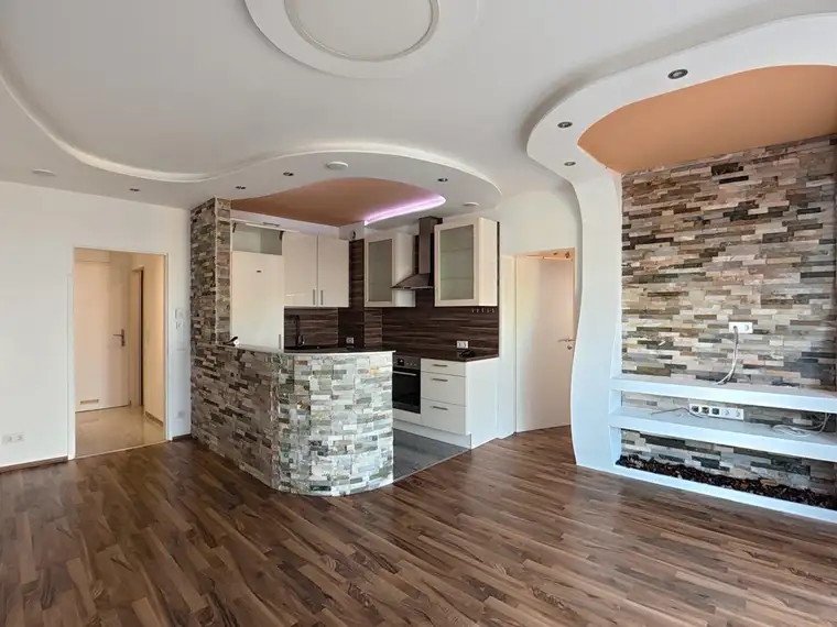 Sanierte Wohnung in Haid mit perfekter Anbindung – ideal für Eigennutzer &amp; Anleger