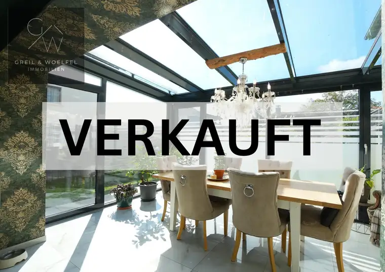 Reserviert: Stilvolles Domizil im modernen Design mit britischer Note
