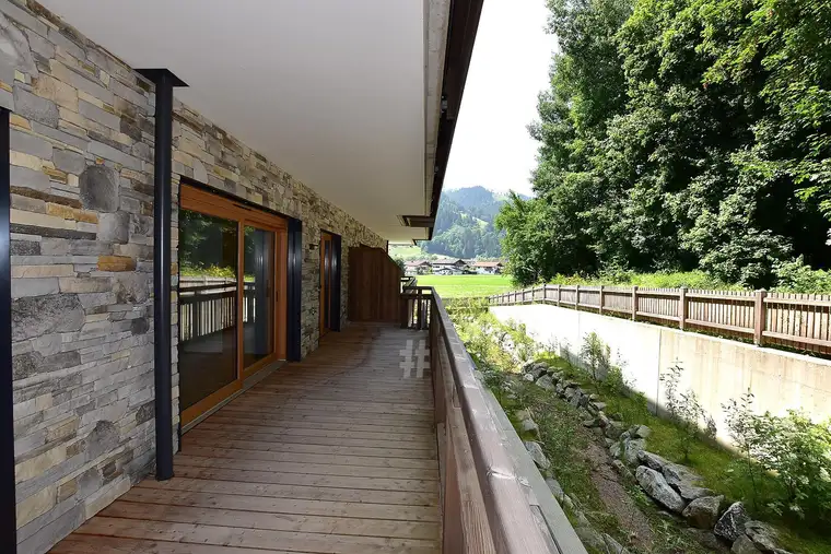 Moderne 3-Zimmer-Neubauwohnung mit Blick ins Grüne