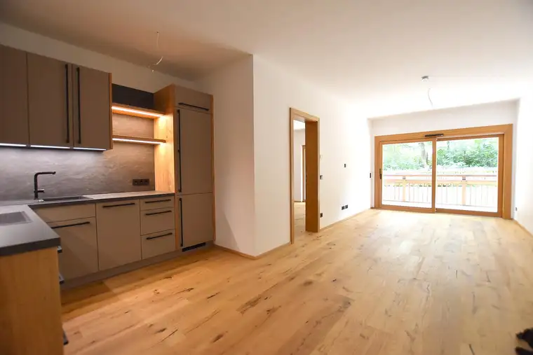 Moderne 3-Zimmer-Neubauwohnung mit Blick ins Grüne