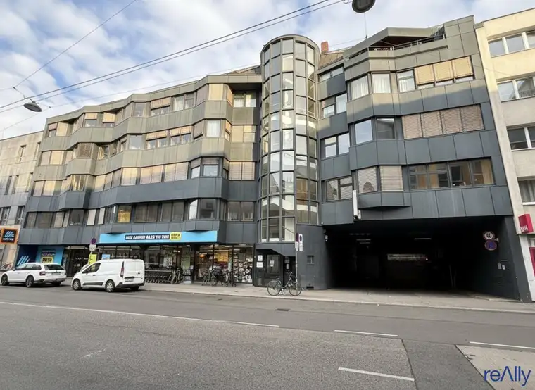 Großzügiges und lichtdurchflutetes Büro mit ca. 235 m²