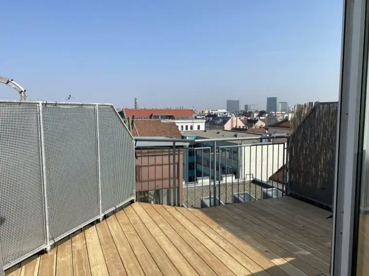 Luxuriöses Zuhause in Wien: 4 Zimmer, Balkon, 103m², 470.000.-€