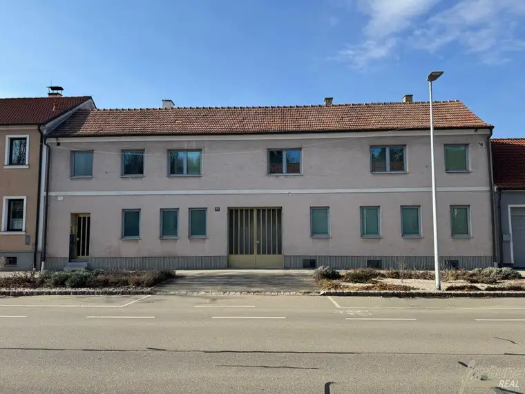 "Einzigartiges Grundstück im Süden von Hollabrunn für Bauträger, Genossenschaften und Privatpersonen"