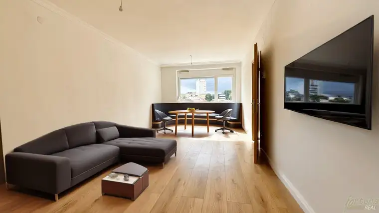 Lichtdurchflutetes Wohnung – Modernisiert – Top Preis &amp; sofort verfügbar!