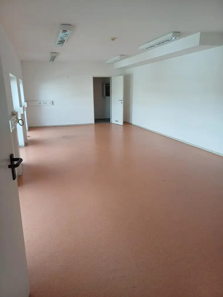 Bürofläche zu vermieten