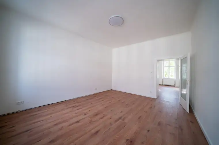 Helle 2-Zimmer-Wohnung mit traumhafter Gemeinschaftsdachterrasse