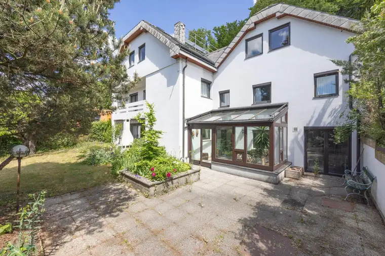 RUHEOASE - EINFAMILIENHAUS MIT GARTEN + GARAGE NAHE WIEN