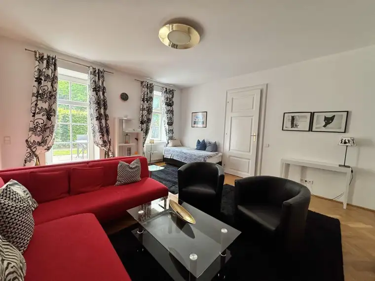 BÜRO/PRAXIS - SCHÖNE 3 ZIMMER MIT GARTEN IM HIETZINGER COTTAGE