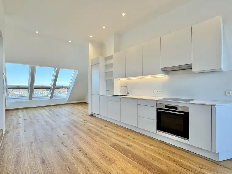 Clemens Gamlich, ICONIA GmbH