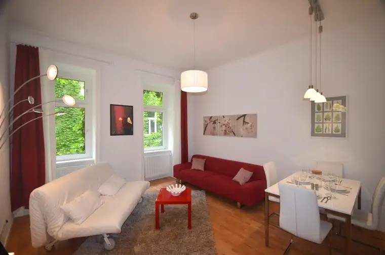 Apostelgasse - Möblierte &amp; sanierte 2-Zimmer Altbauwohnung im Innenhof / 2. Liftstock