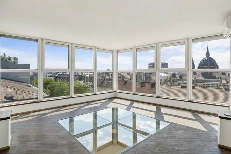 Wohnen über den Dächern: Exklusive Maisonette mit Terrassen &amp; 360° Panoramablick