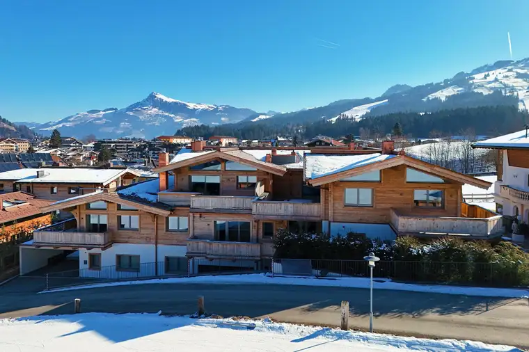 PRIVATE RESIDENCES Luxury Real Estate Group, Kitzbühel Immobilien GmbH