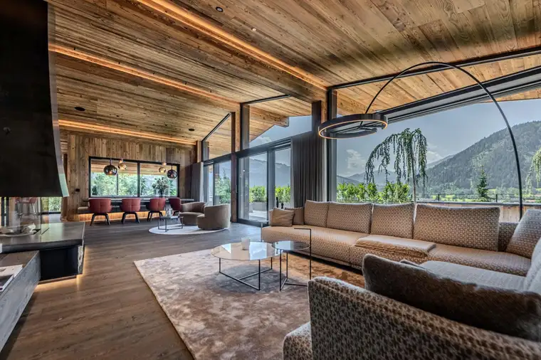 PRIVATE RESIDENCES Luxury Real Estate Group, Kitzbühel Immobilien GmbH