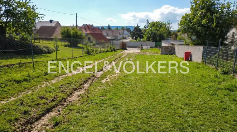 Raum für Ideen: 880 m² Baugrundstück in begehrter Lage von Leobendorf