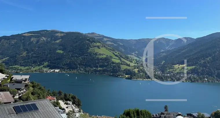 Exklusives Grundstück mit atemberaubendem Berg- &amp; Seeblick in Zell am See!