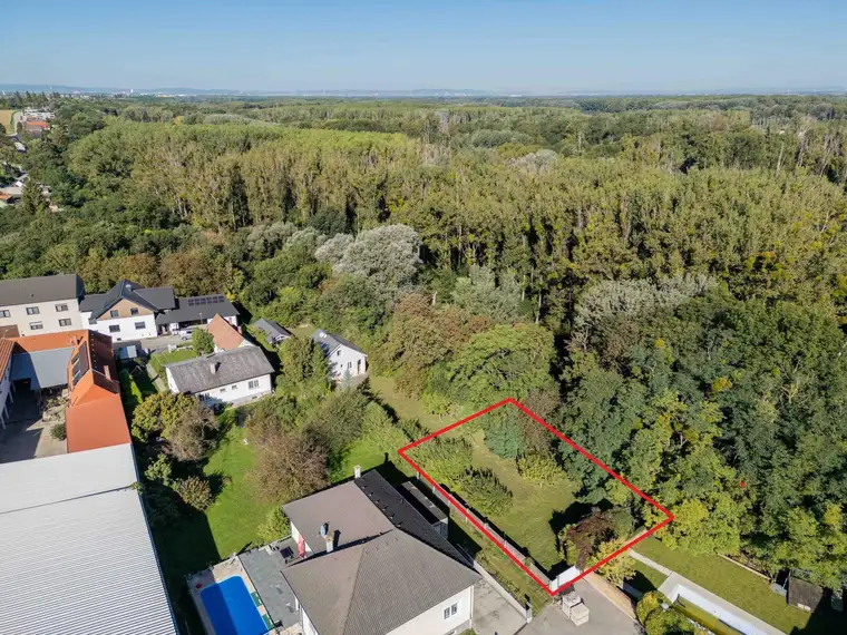 Einzigartiges Baugrundstück für ein Einfamilienhaus oder ein Doppelhaus am Nationalpark Donau-Auen in einem malerischen Teil der Gemeinde Maria Ellend