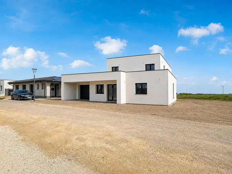 Zu verkaufen – modernes, energieeffizientes 5-Zimmer-Einfamilienhaus mit großer Terrasse und Garten, Hutweideweg, Nickelsdorf (30 km von Bratislava entfernt), Burgenland