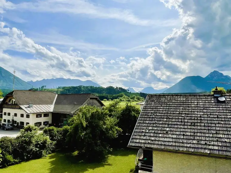 4-Zimmer Dachgeschosswohnung mit ca. 15m² Balkon für Individualisten in Gois/Wals
