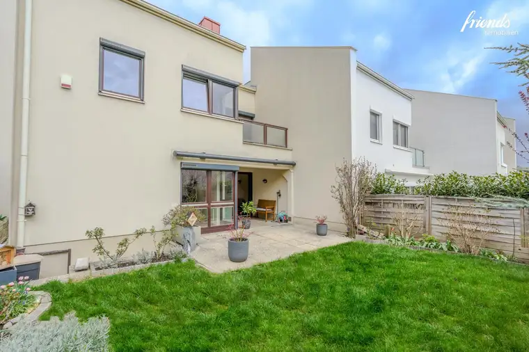 ​​​​​​​Top-gepflegtes Reihenhaus mit Garten und umfangreichen Modernisierungen in Brunn am Gebirge