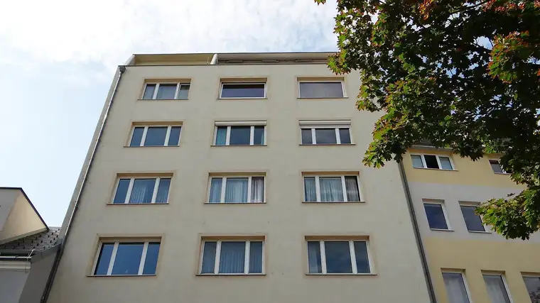 3 ZIMMER + Parkplatz im ZENTRUM!!!