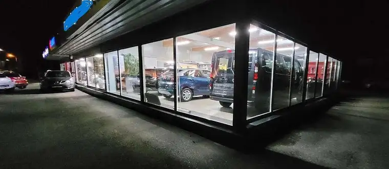 Exklusive Gewerbeimmobilie in Wels – Perfekt für Ihre Unternehmenszentrale
