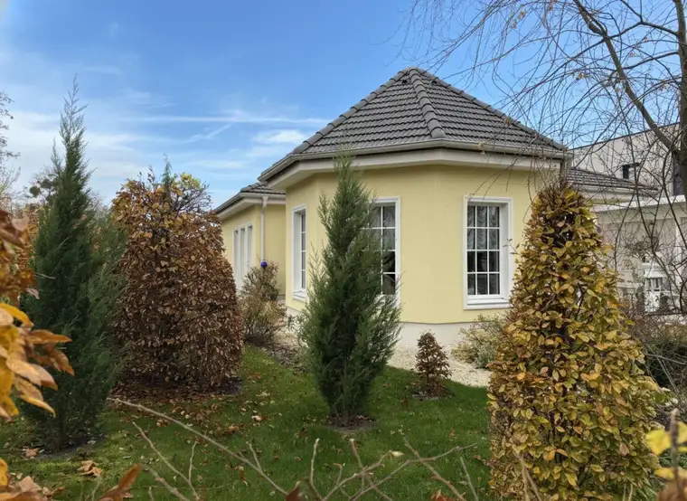 Hochwertiger Hartl-Bungalow mit Traumgarten &amp; Wohlfühloase