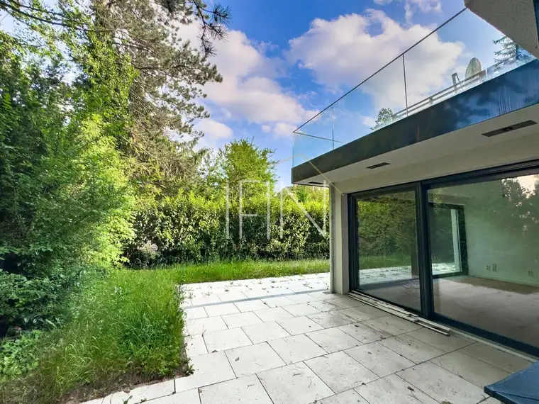 Exklusive Gartenwohnung in Hietzinger Bestlage! - Stil, Ruhe &amp; höchste Wohnqualität