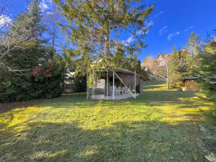 Baugrundstück mit Blick über den Wienerwald - seltene Gelegenheit