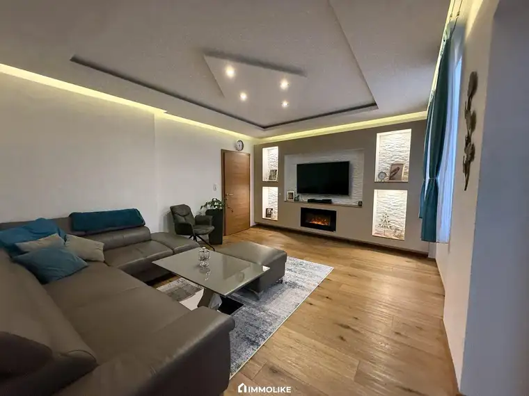 Im Herzen von Gmunden – Stilvolle 4-Zimmer-Wohnung in historischem Ambiente!