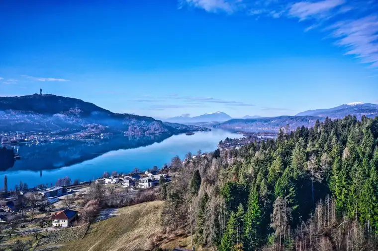 Eigentumswohnung mit Seeblick auf den Wörthersee 